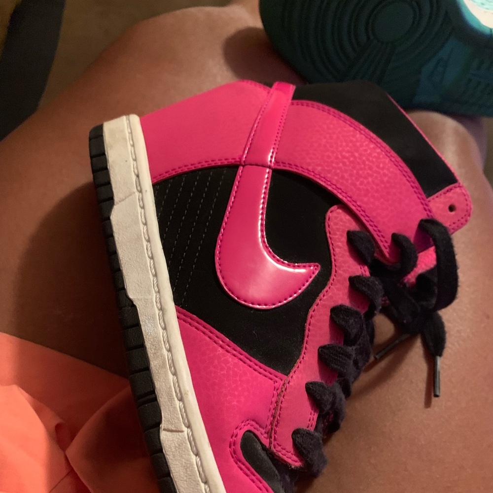 Nike shoes